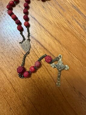 Vintage French “Souvenir de Mission” Rosary 1930s Brass Red Celluloid Rose Beads